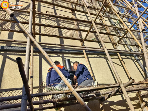 上海浦東別墅丹麥Aduro A17獨立式火爐戶外煙囪安裝.jpg