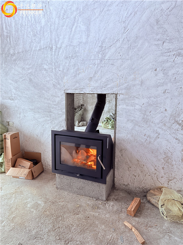 常州美的國賓府丹麥Morso 5660嵌入壁爐安裝.jpg