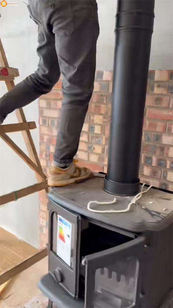 玉溪汐岸夏堤別墅丹麥Morso 2110鑄鐵火爐安裝.png