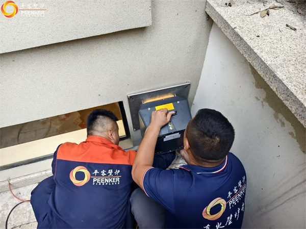 合肥別墅地下室丹麥Morso 2140壁爐安裝.jpg