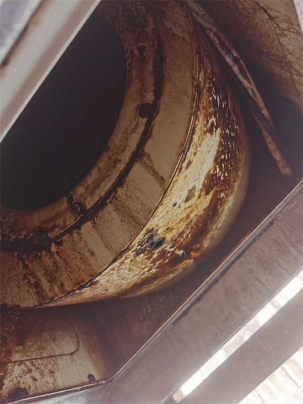 壁爐爐灰的用處.jpg 壁爐爐灰的用處.jpg